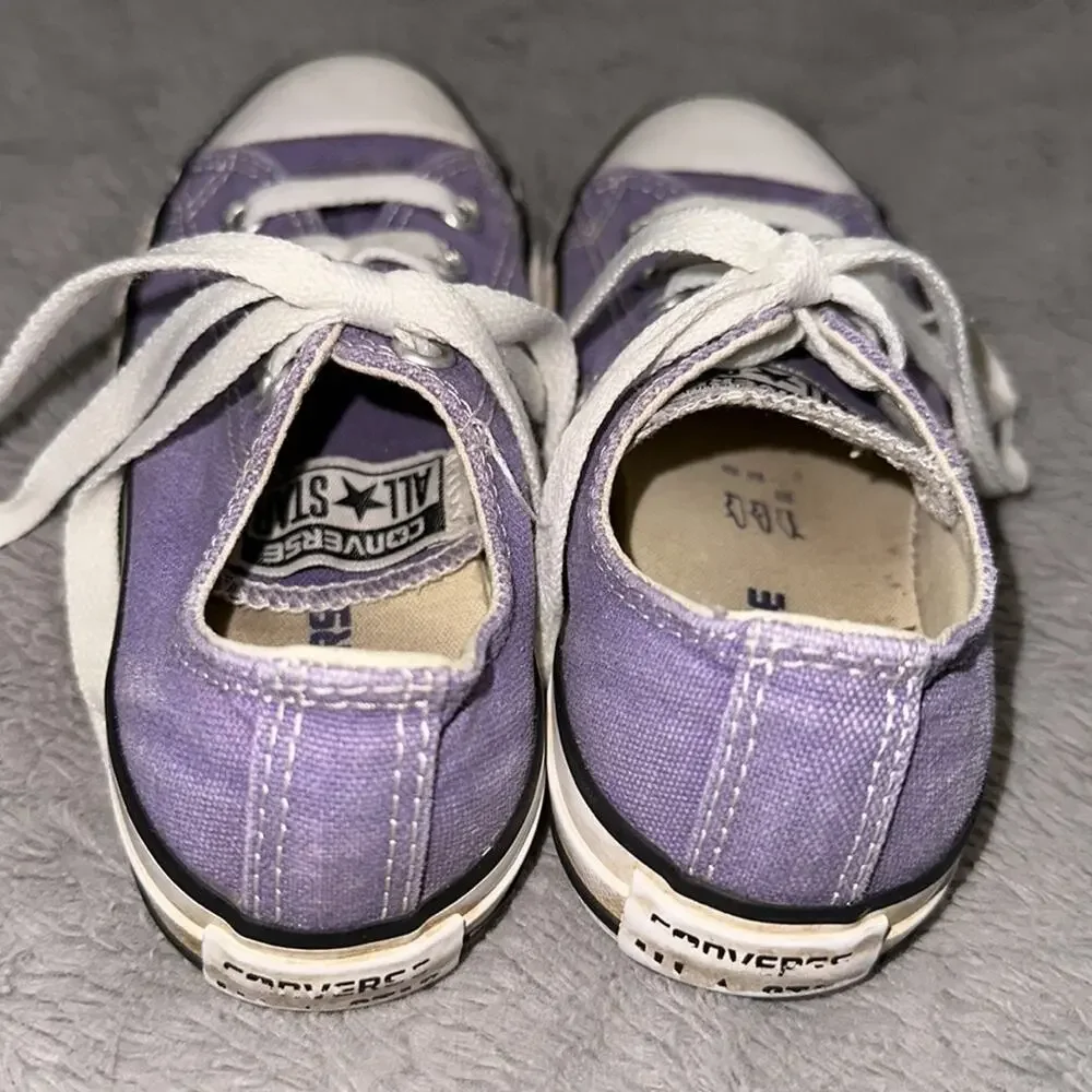 Converse Chuck Taylor All Star Canvas Low-Top Lace-Up Shoes For Kids Size 12